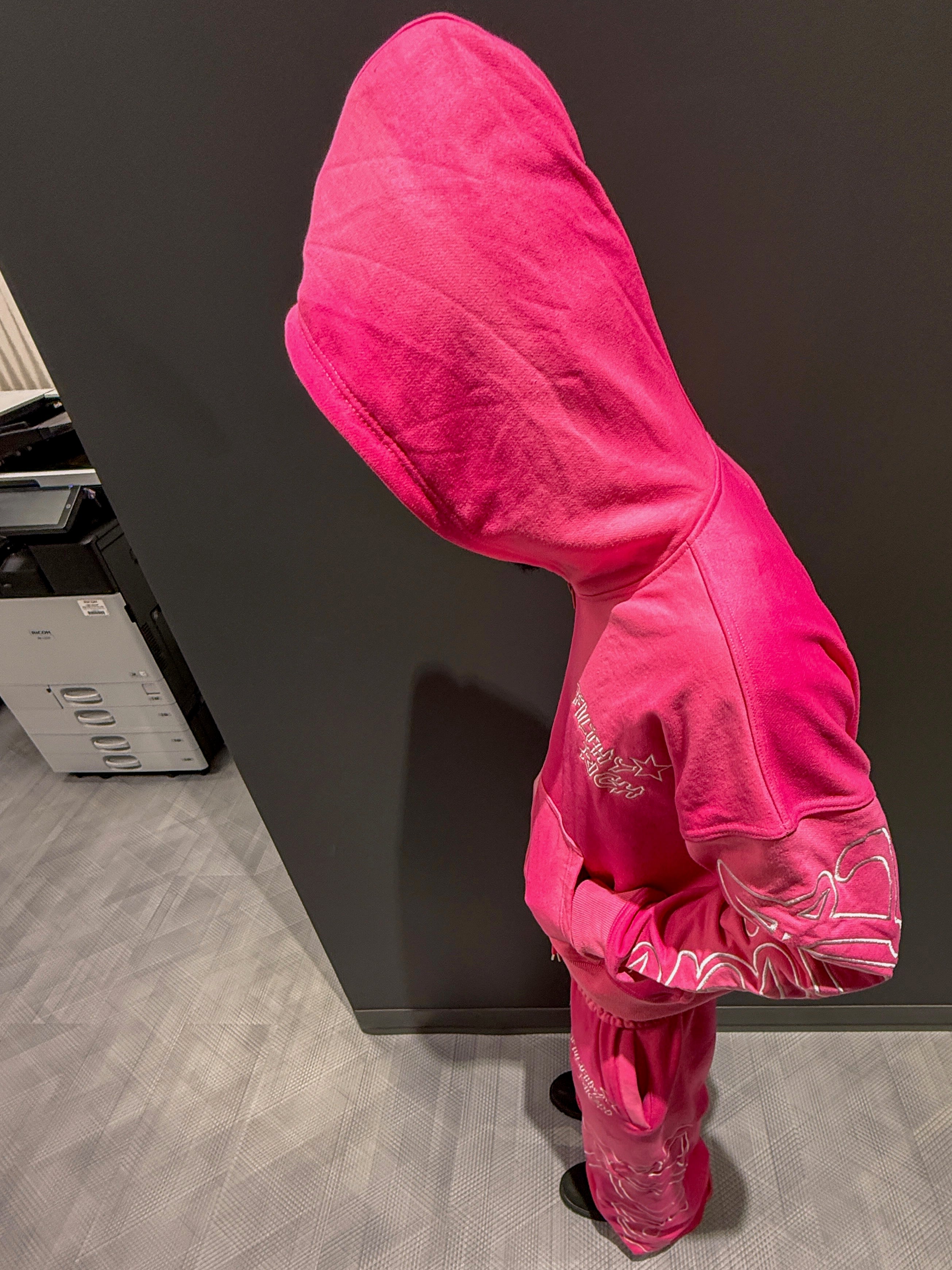 Strawberry Milk Tracksuit🥛🎀