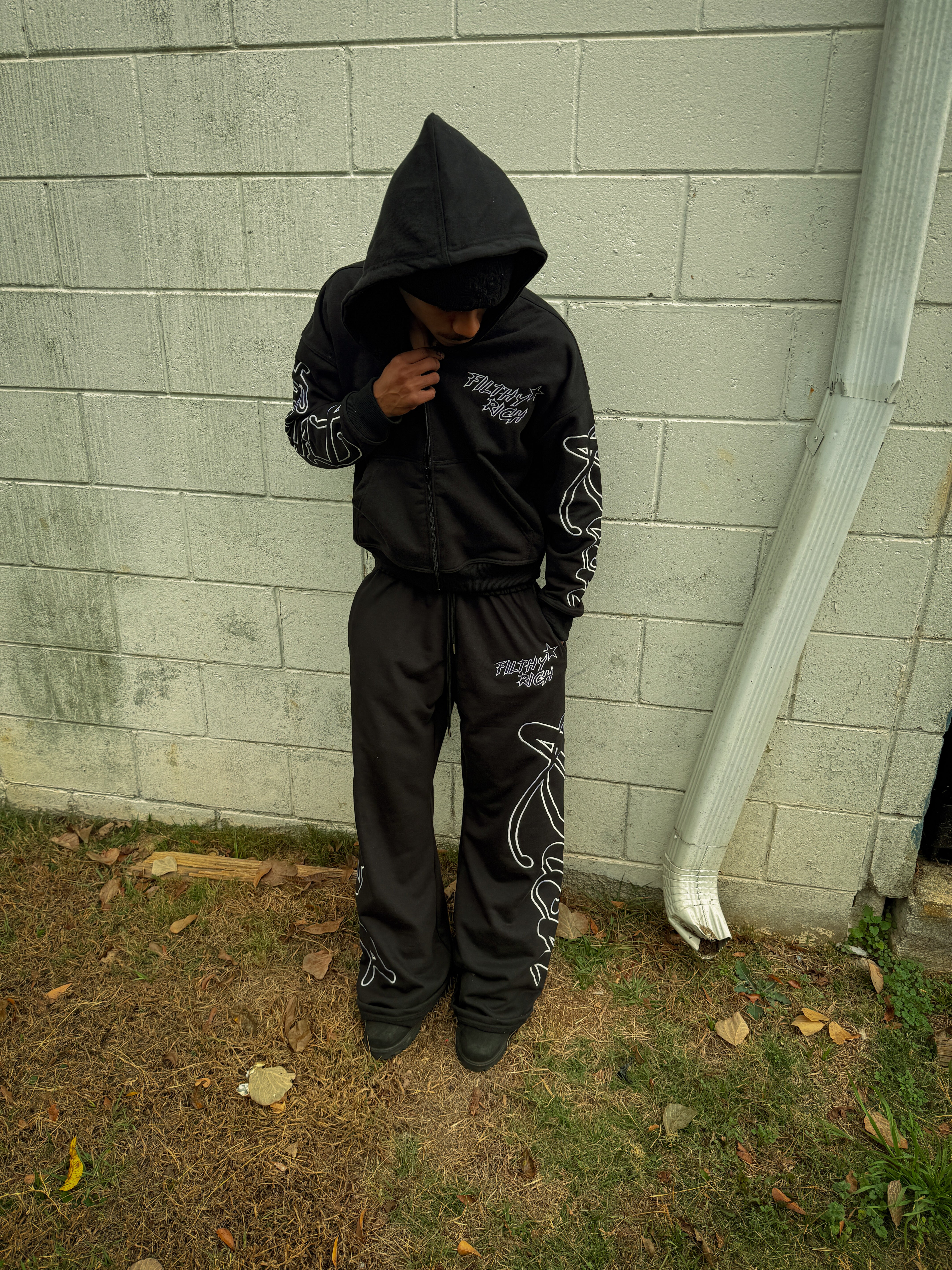 Onyx Tracksuit ♟️