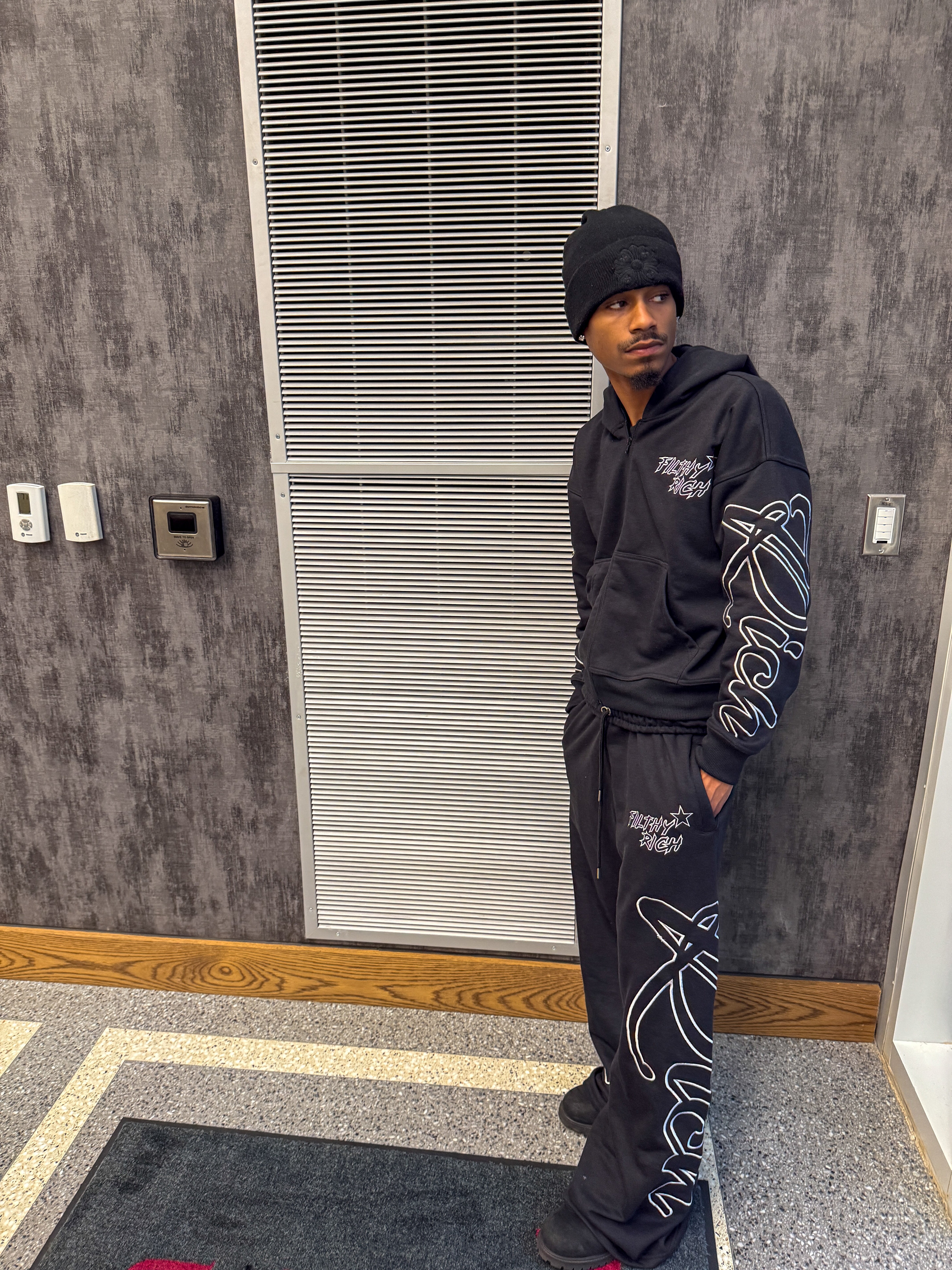 Onyx Tracksuit ♟️